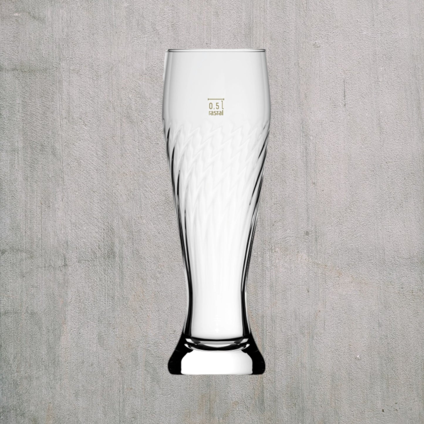 Glas bakifrån med kröningslinje, utan innehåll mot sten bakgrund